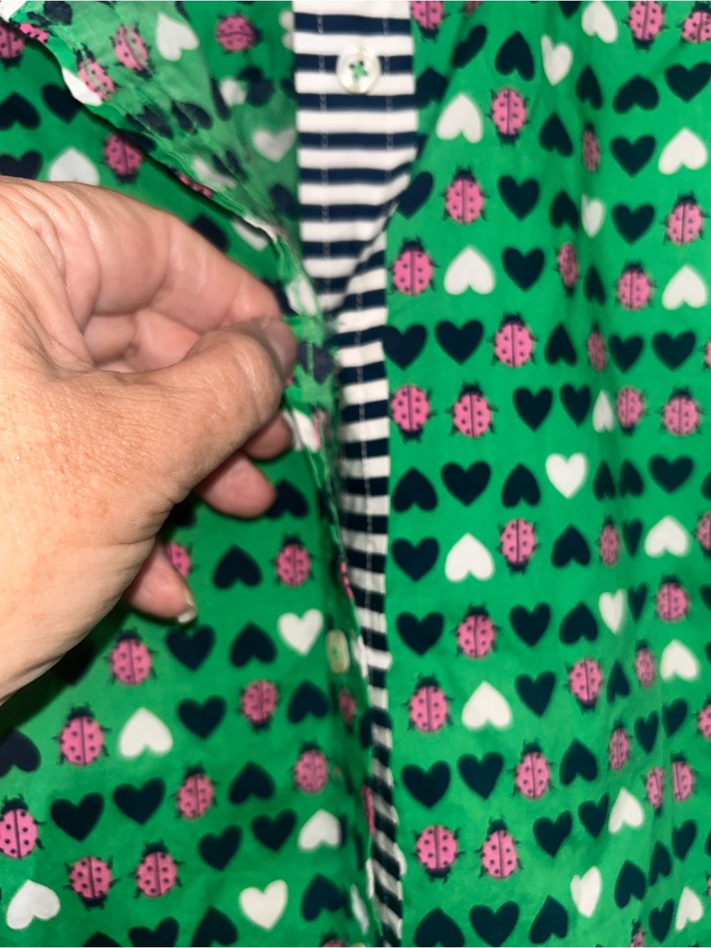 Talbots Green Button-Up Shirt with Pink Ladybug & Navy Hearts - Picture 4 of 9